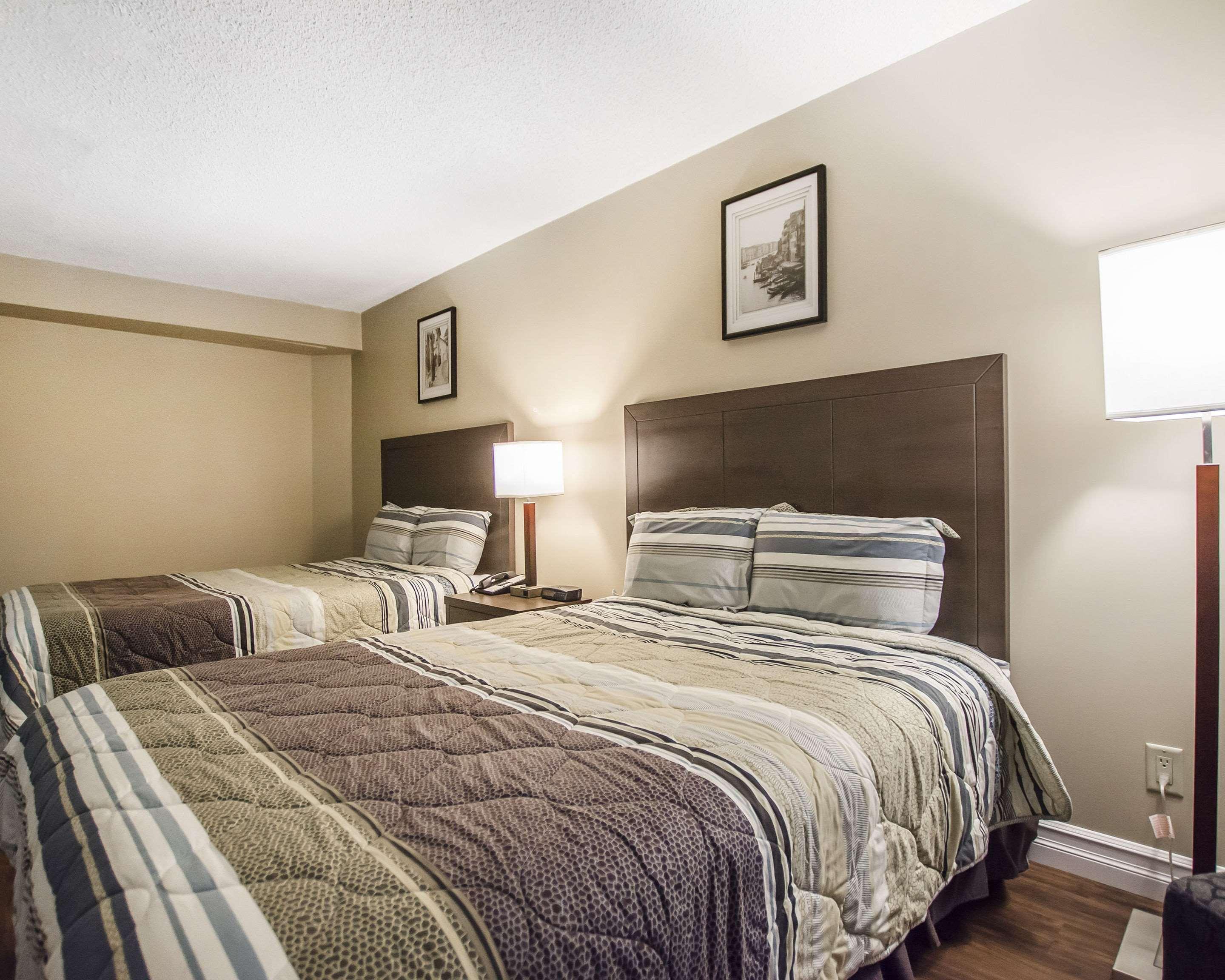 Econo Lodge Miramichi Zewnętrze zdjęcie