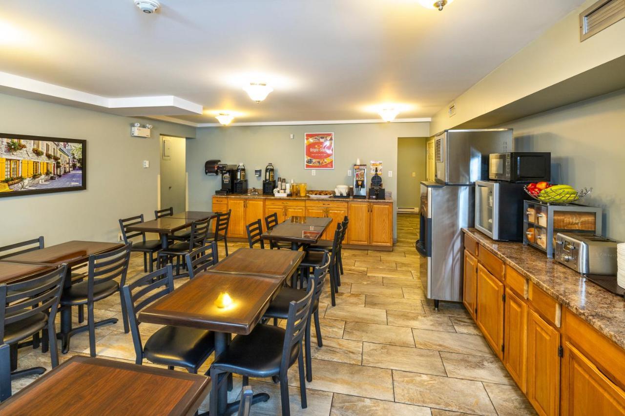 Econo Lodge Miramichi Zewnętrze zdjęcie