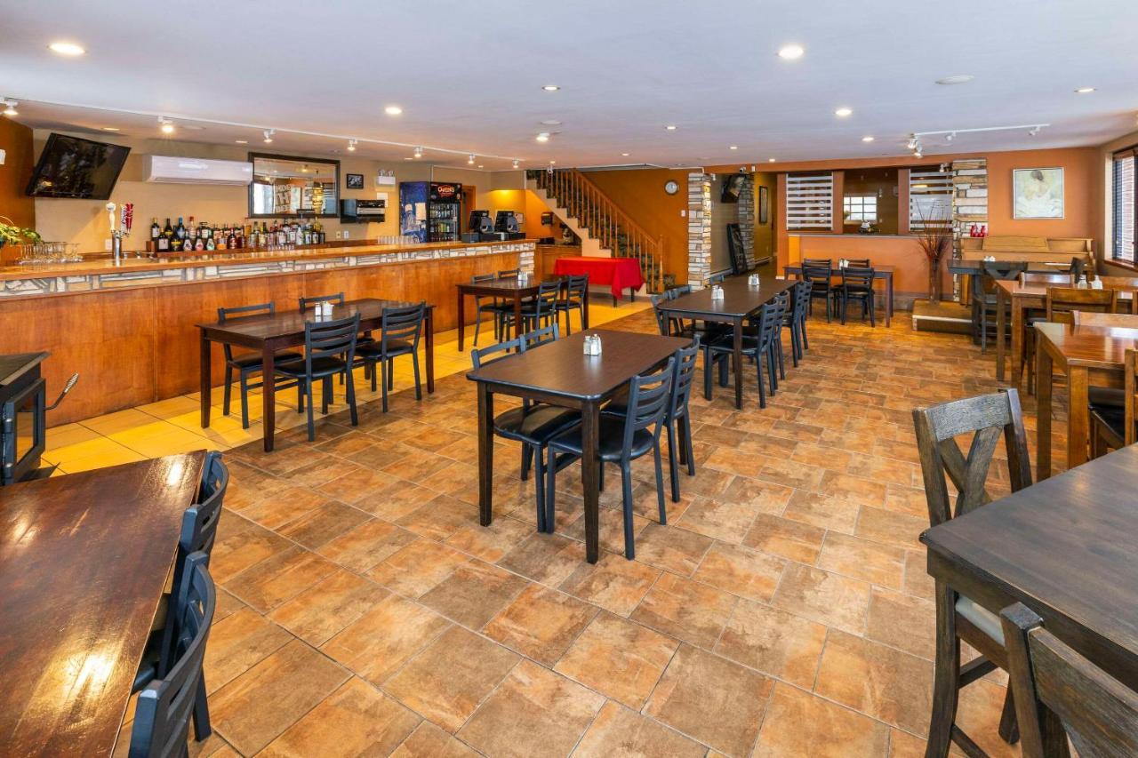 Econo Lodge Miramichi Zewnętrze zdjęcie